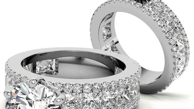 Dazzling Beauty: Why Moissanite Engagement Rings Are Your Perfect Choice